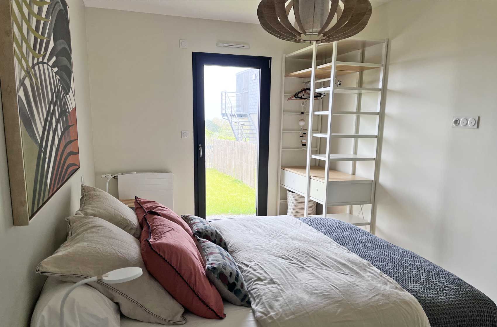 chambre 1 ouvrant sur le jardin